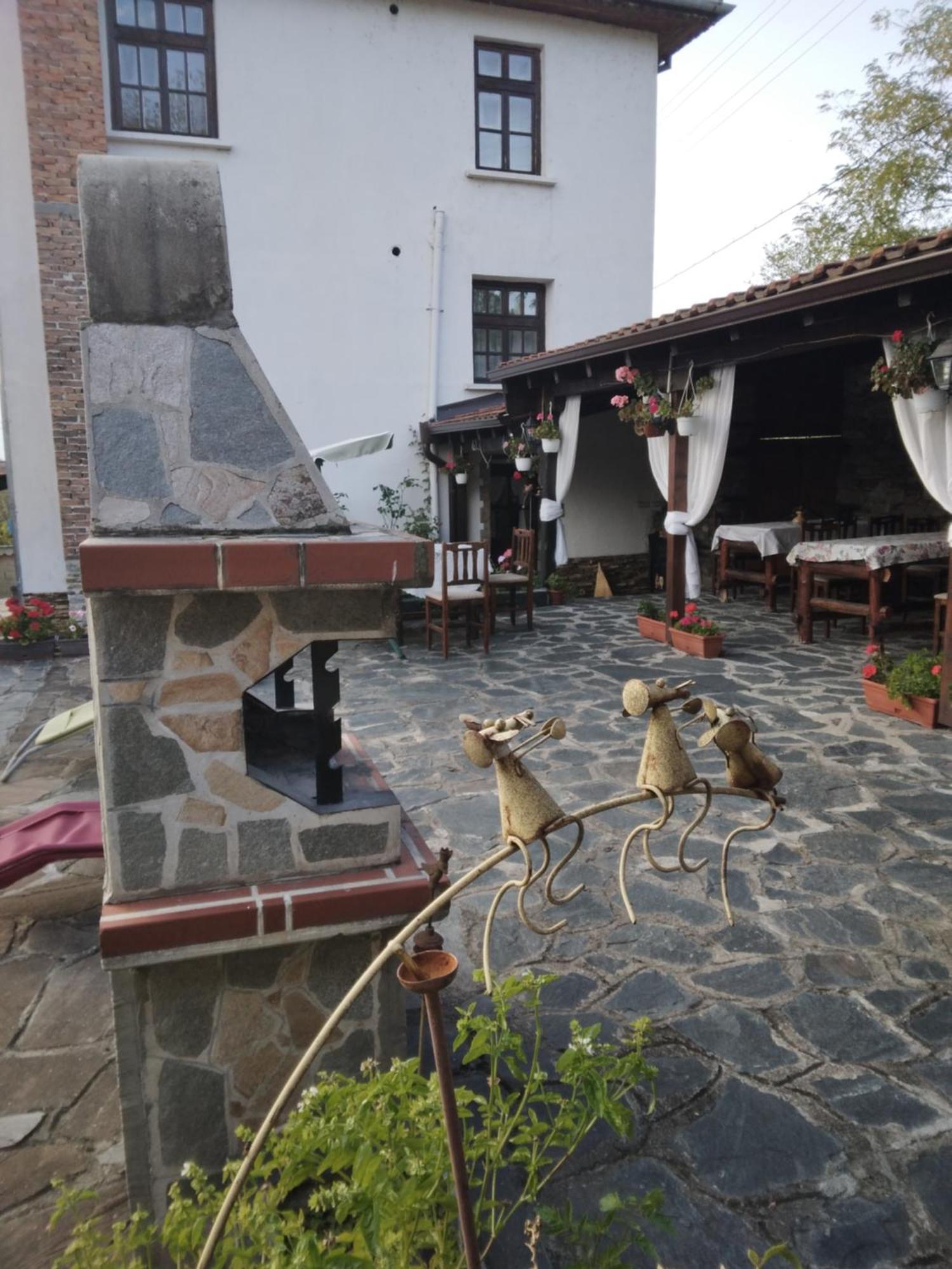 Guest House Popov Marchevo Ngoại thất bức ảnh