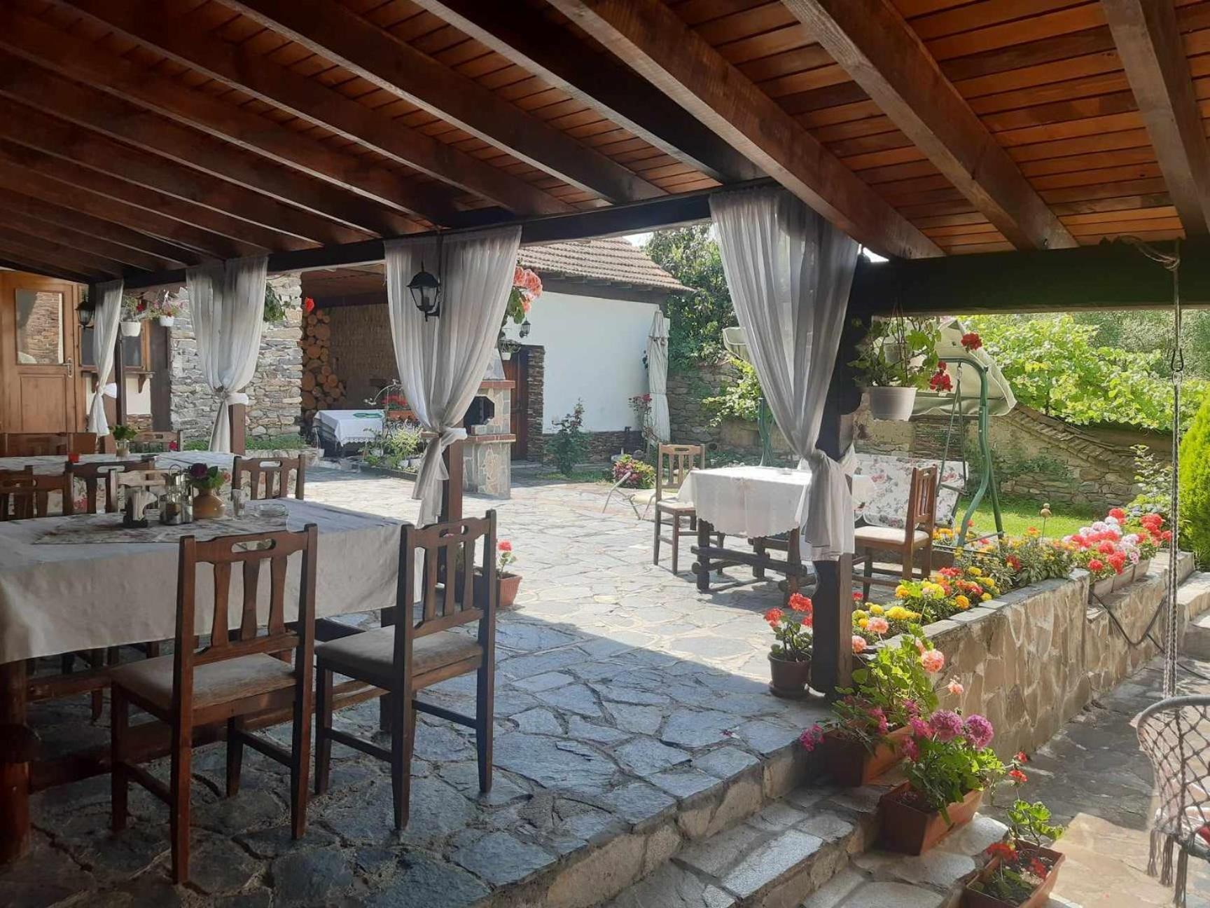 Guest House Popov Marchevo Ngoại thất bức ảnh