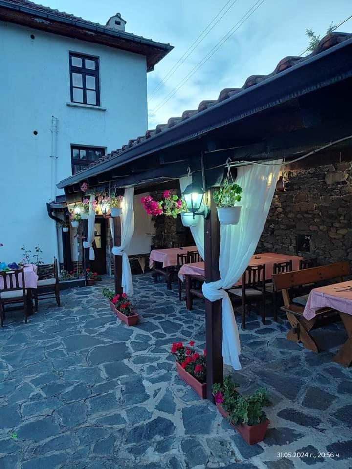Guest House Popov Marchevo Ngoại thất bức ảnh